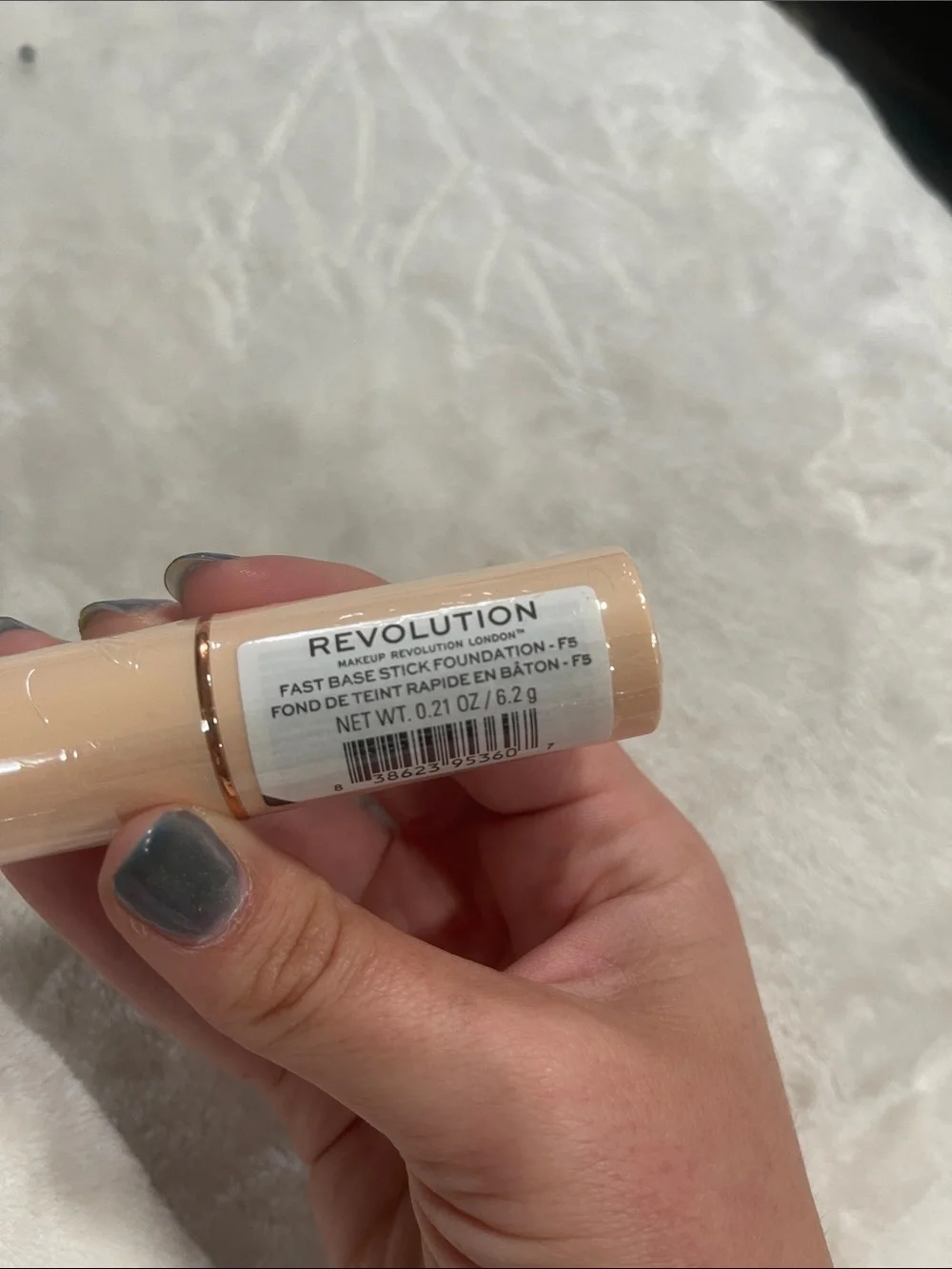 Revolution Peach-Beige Concealer Stick